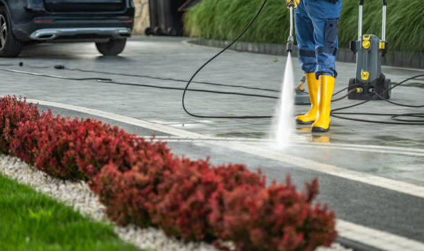 Gibraltar, MI  Pressure Washing Services Company